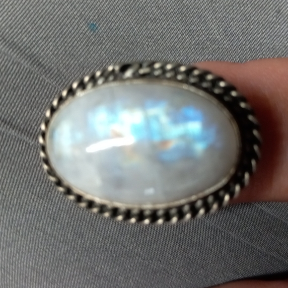32 NWT Moonstone gemstone crystal 925 silver ring size 8 free shipping sale - Picture 3 of 3